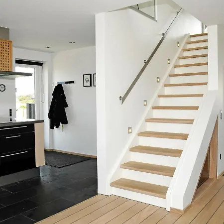 Ferienhaus Three-bedroom Holiday In 40 Blåvand